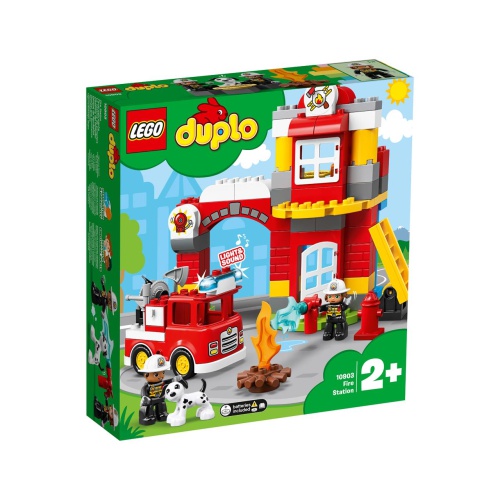 Ga op avontuur met de brandweer van de LEGO® DUPLO® Mijn eigen stad 10903 Brandweerkazerne Met LEGO® DUPLO® Mijn eigen stad speel je alledaagse gebeurtenissen na. Het is een herkenbare wereld voor kleintjes